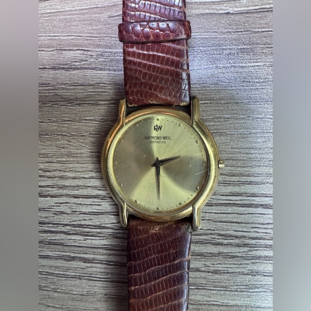 Raymond Weil 114 Electroplated 18k Gold Watch